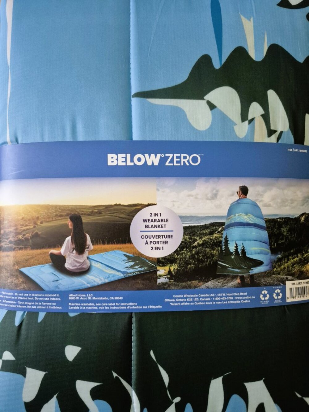 Below Zero 2-in-1 Wearable Blanket, Blue Mountain Print, 137 x 193 cm